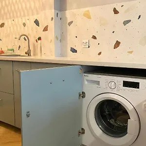  Apartament Close To Metro, 8 Minutes To Centrum And Near Airport